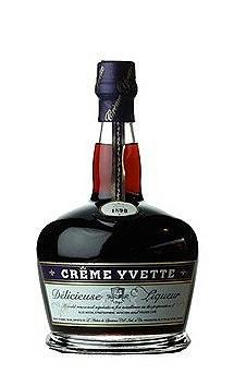 Creme Yvette Delicieuse Liqueur (750 ml)